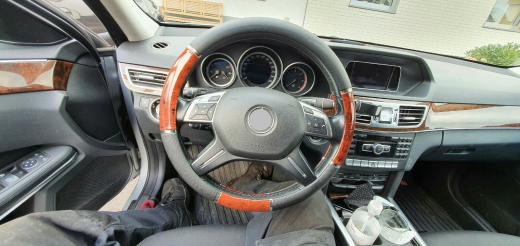 Lenkradbezug universal Holz Optik mit 6 Chromringen für Lenkräder von 37-39 cm