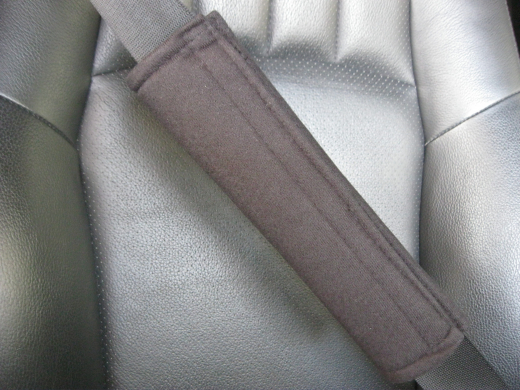 Gurtpolster sehr weich in schwarz